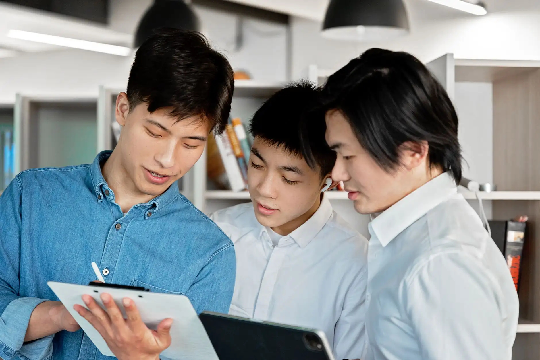 洛阳企业数字化转型中软件开发技术选型与落地要点解析正文配图 1